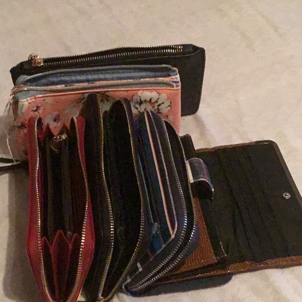 6 Wallets - image 8